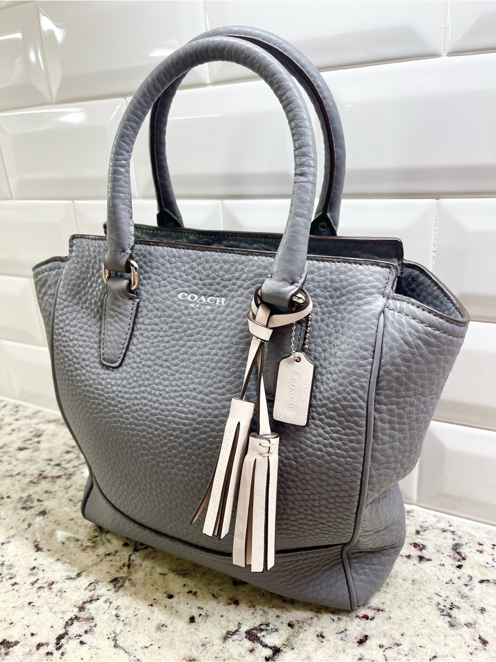 Coach Legacy Mini Tanner Crossbody Bag EUC - Picture 3 of 11